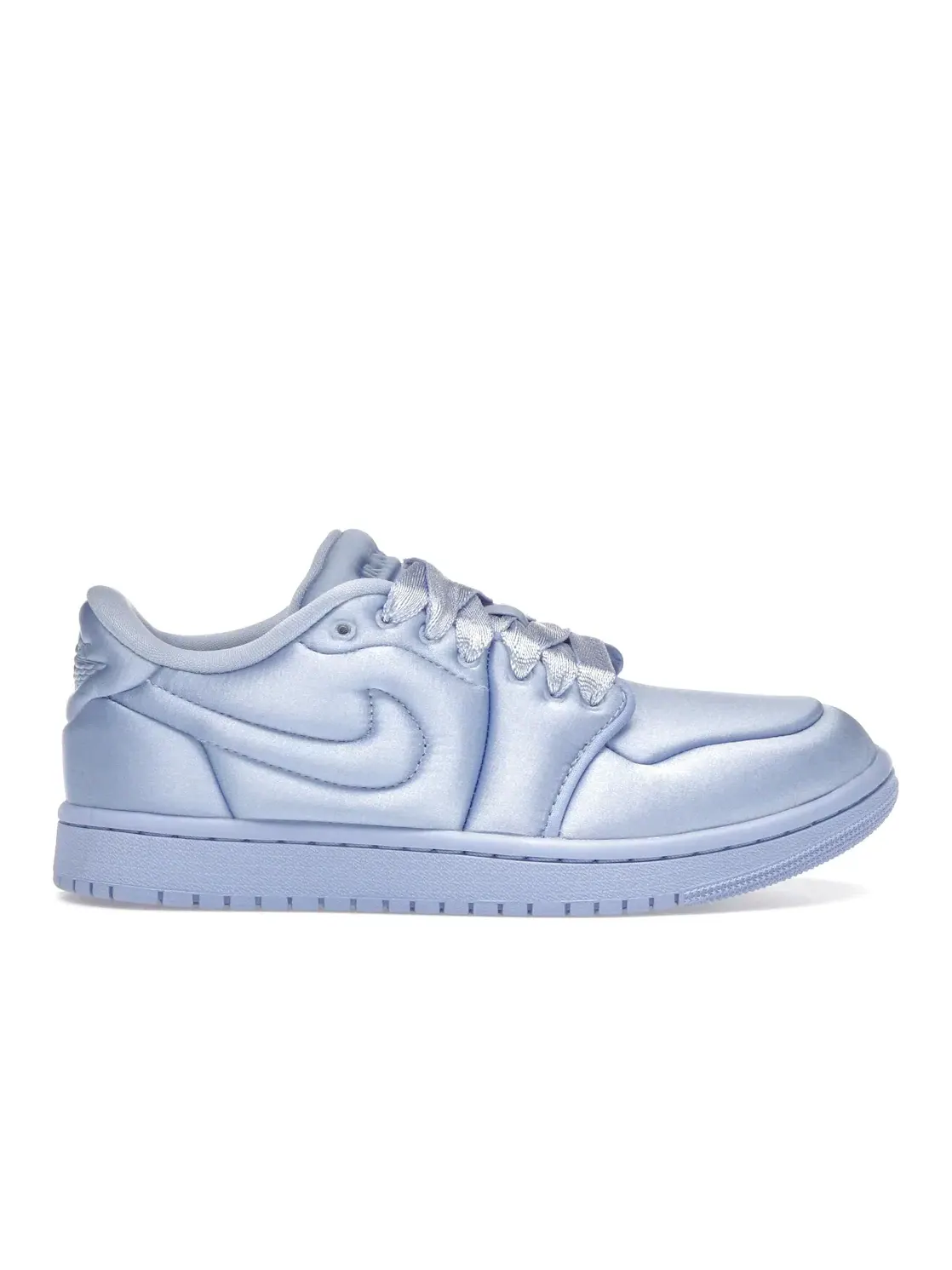 Женские кроссовки Lifestyle Jordan 1 Low Method of Make Satin Aluminum, Aluminum/Aluminum — изображение 1 из 4