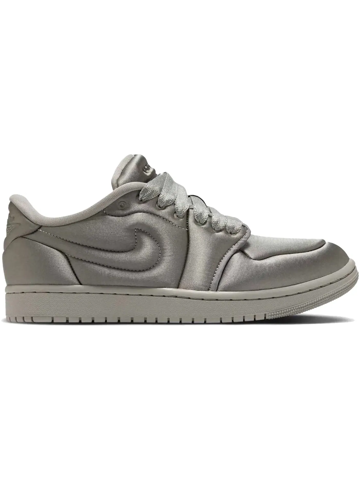 Женские кроссовки с сатиновыми элементами Jordan 1 Low Method of Make Jordan — изображение 1 из 1, серый