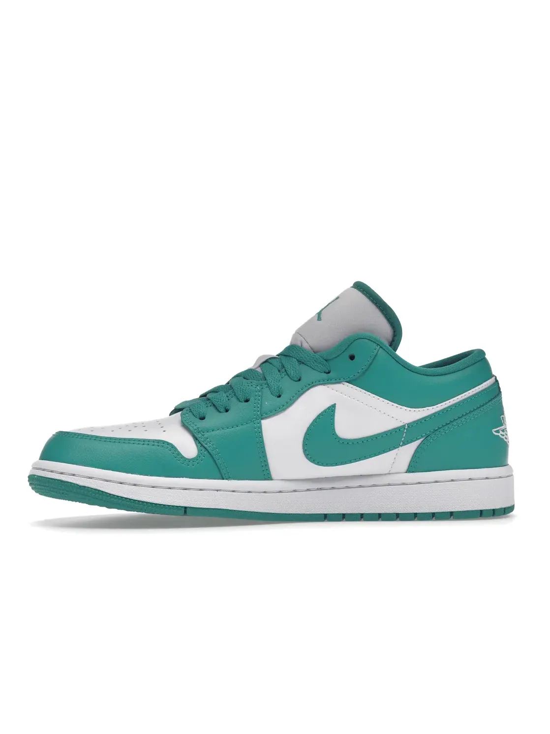 Женские кроссовки с кожаным верхом Jordan 1 Low — изображение 3 из 4, белый/белый