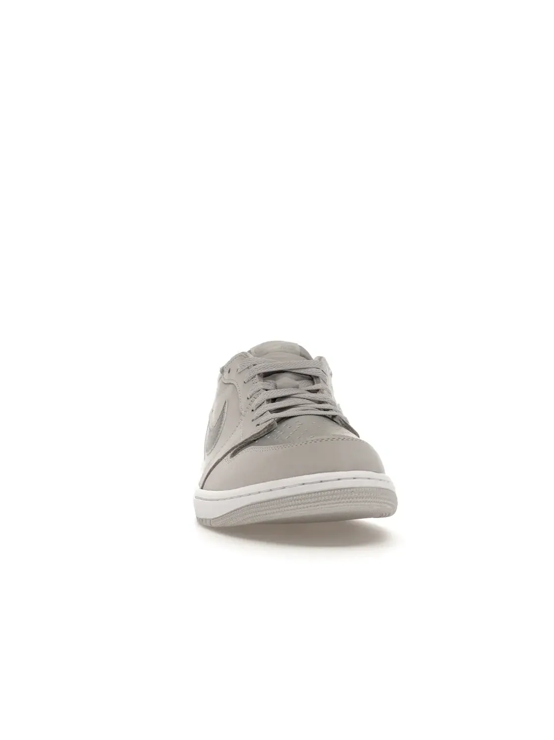 Мужские кроссовки Lifestyle с металлическим акцентом Jordan 1 Low OG Jordan — изображение 2 из 4