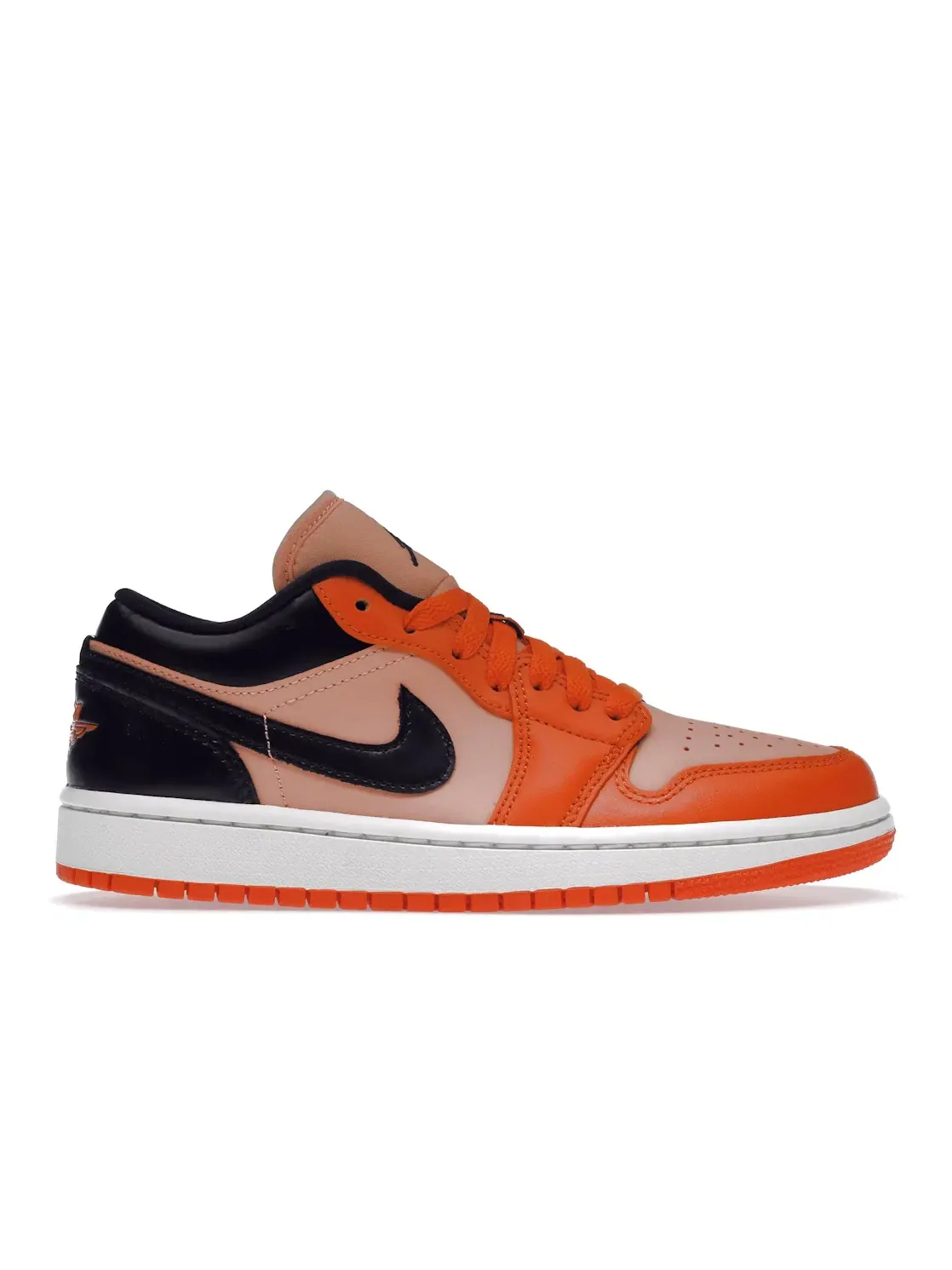 Женские кроссовки Lifestyle из кожи с моделью Jordan 1 Low Jordan — изображение 1 из 4, оранжевый/черный