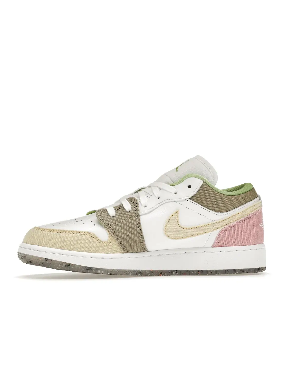 Детские кроссовки Lifestyle с перфорированным носком Jordan 1 Low — изображение 3 из 4, белый/белый/зеленый