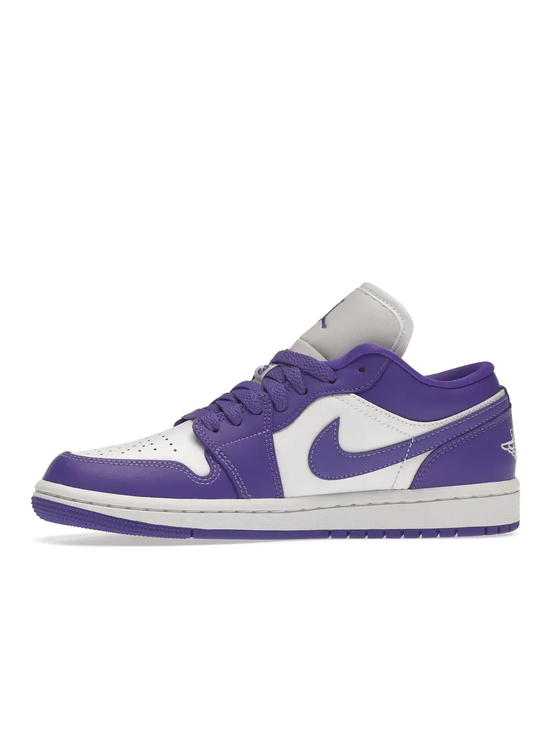 Женские кроссовки с низким силуэтом Jordan 1 Low — изображение 3 из 4, фиолетовый/зеленый-белый