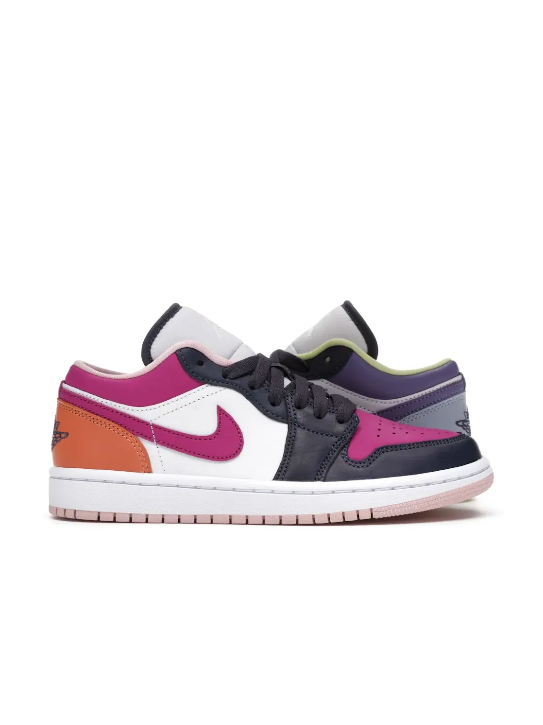 Женские кроссовки с контрастными вставками Jordan 1 Low Purple Magenta Jordan — изображение 1 из 4