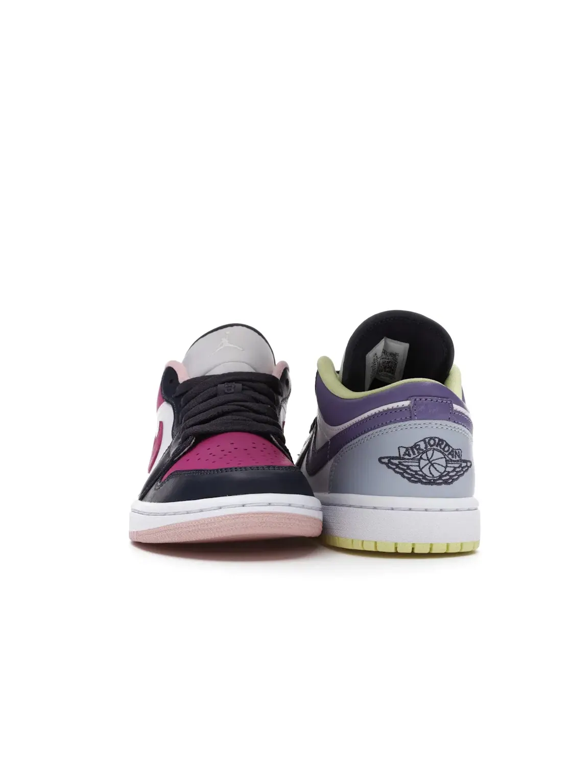 Женские кроссовки с контрастными вставками Jordan 1 Low Purple Magenta Jordan — изображение 2 из 4