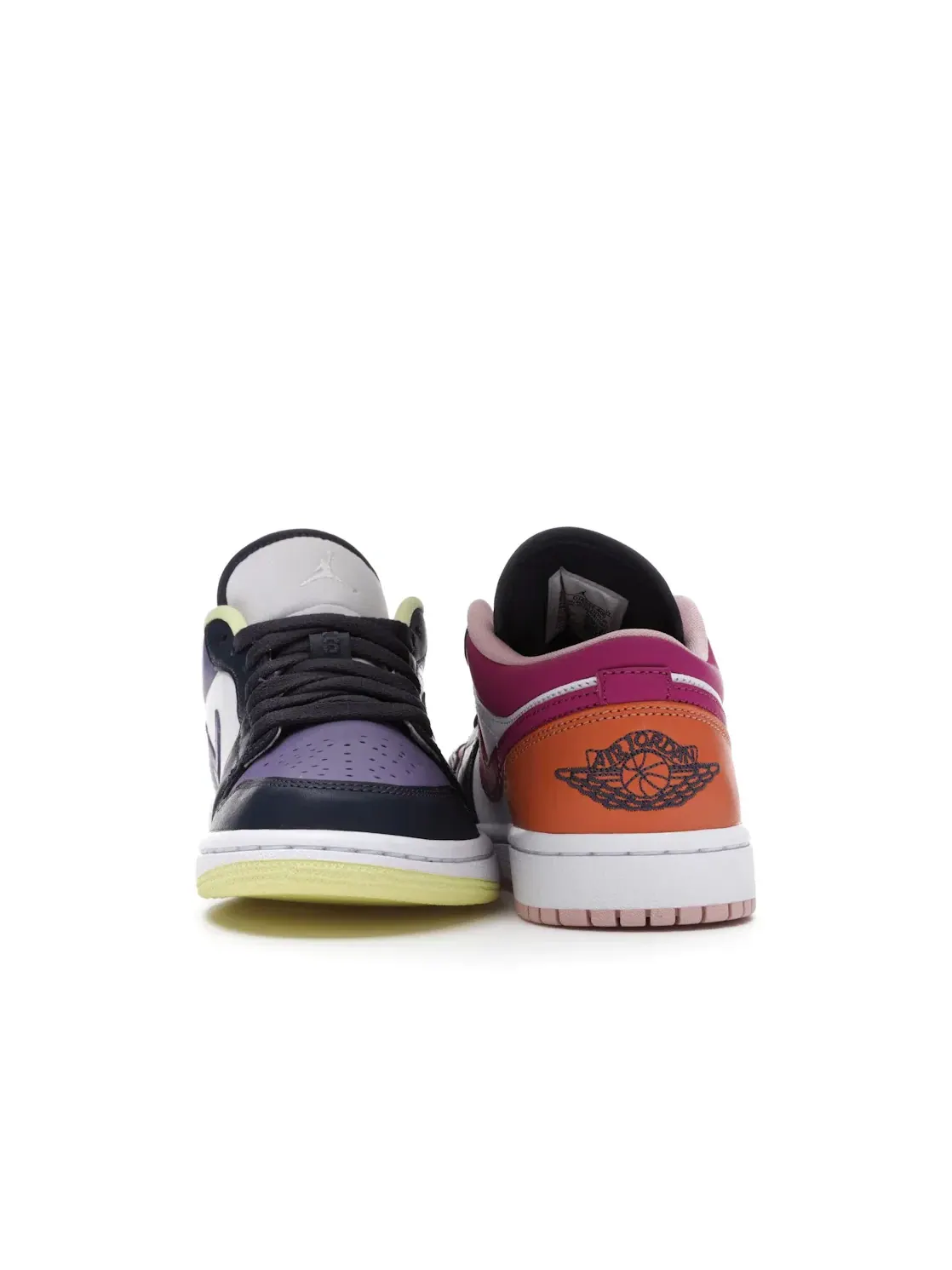 Женские кроссовки с контрастными вставками Jordan 1 Low Purple Magenta Jordan — изображение 4 из 4