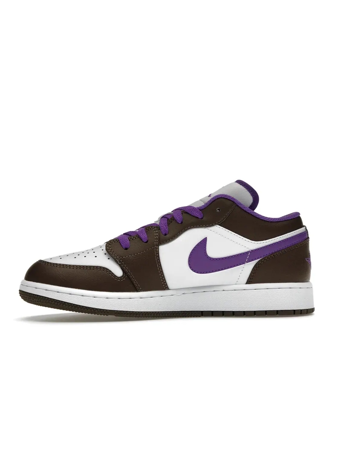 Детские кроссовки с низким верхом Jordan 1 Low Purple Mocha Jordan — изображение 3 из 4, белый