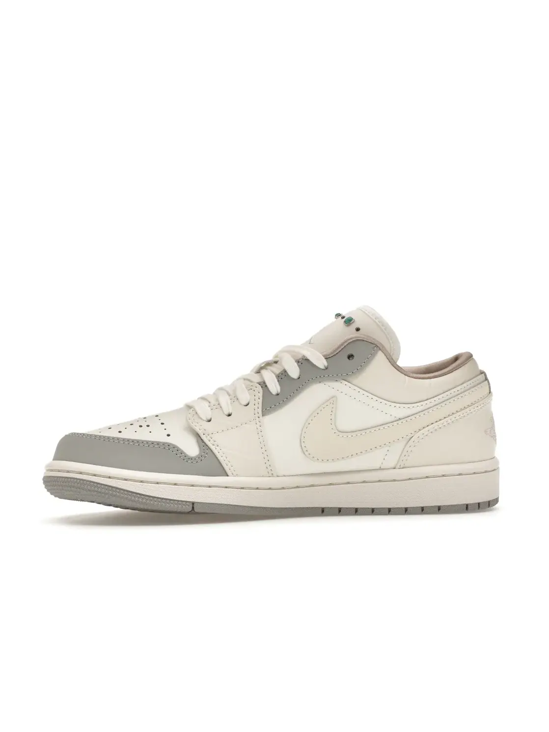 Женские кроссовки Lifestyle Jordan 1 Low — изображение 3 из 4, черный--светлый серый