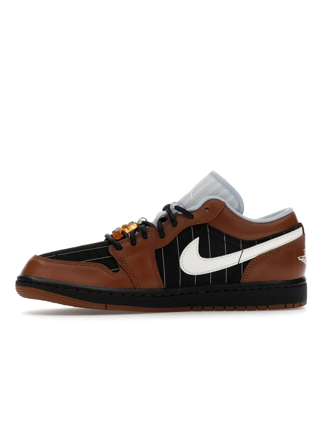 Мужские кроссовки Lifestyle с низким вырезом Jordan 1 Low SE Jordan — изображение 3 из 4