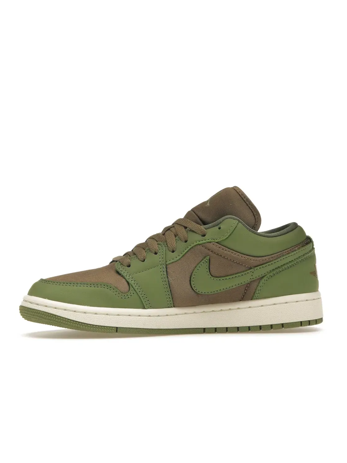 Женские кроссовки замшевые Jordan 1 Low SE — изображение 3 из 4