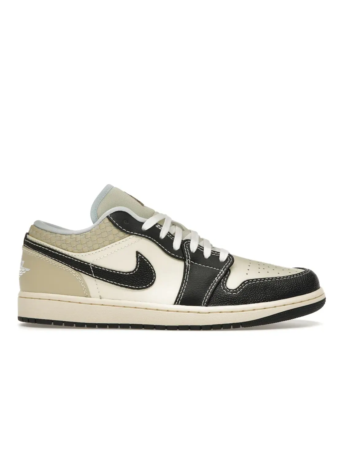 Мужские кроссовки Lifestyle Jordan 1 Low SE Jordan Coconut Milk / Black Muslin / Team Gold / Glacier Blue