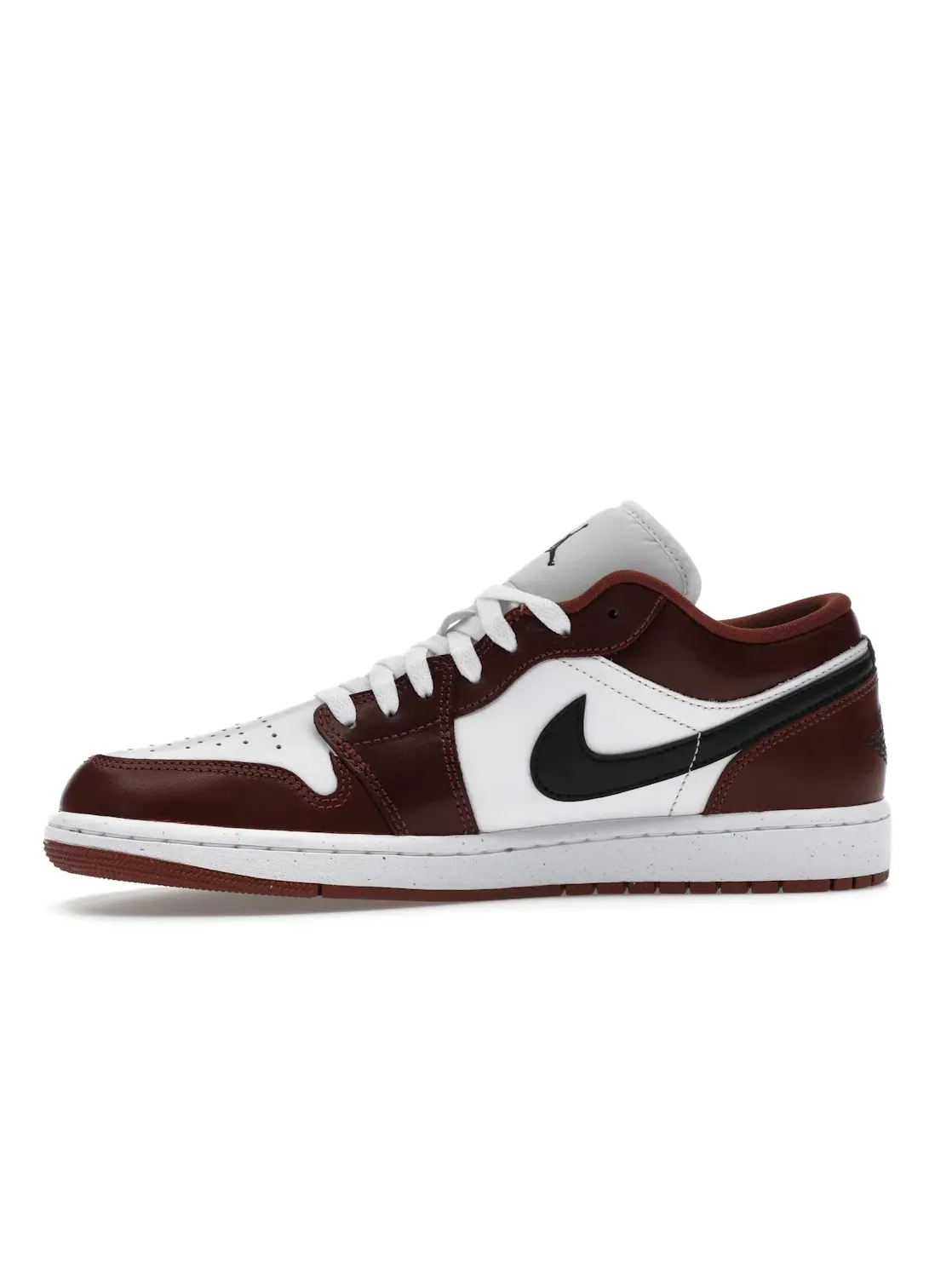 Мужские кроссовки с замшевыми вставками Jordan 1 Low SE Jordan — изображение 3 из 4, белый/темный/черный