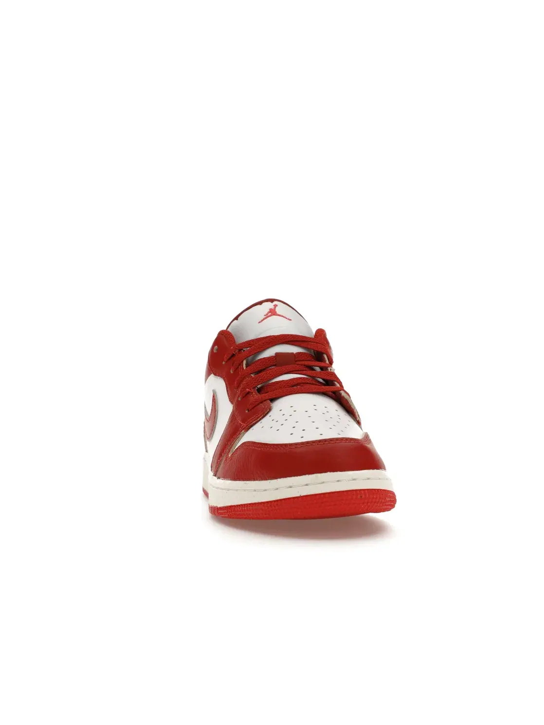 Детские кроссовки Lifestyle Jordan 1 Low SE Jordan — изображение 2 из 4, белый/красный///бежевый