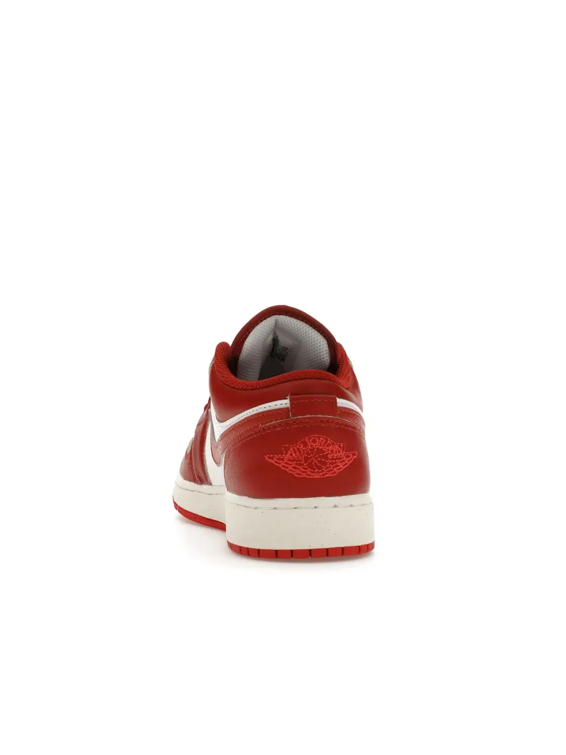 Детские кроссовки Lifestyle Jordan 1 Low SE Jordan — изображение 4 из 4, белый/красный///бежевый