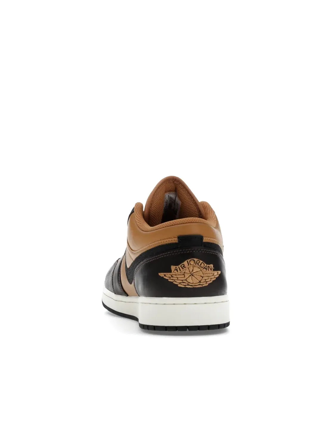 Мужские кроссовки Lifestyle с комбинированной кожей Jordan 1 Low SE — изображение 4 из 4