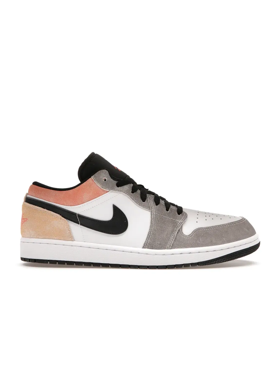 Мужские кроссовки с замшевыми вставками Jordan 1 Low SE Flight Club Jordan — изображение 1 из 4, черный/--белый