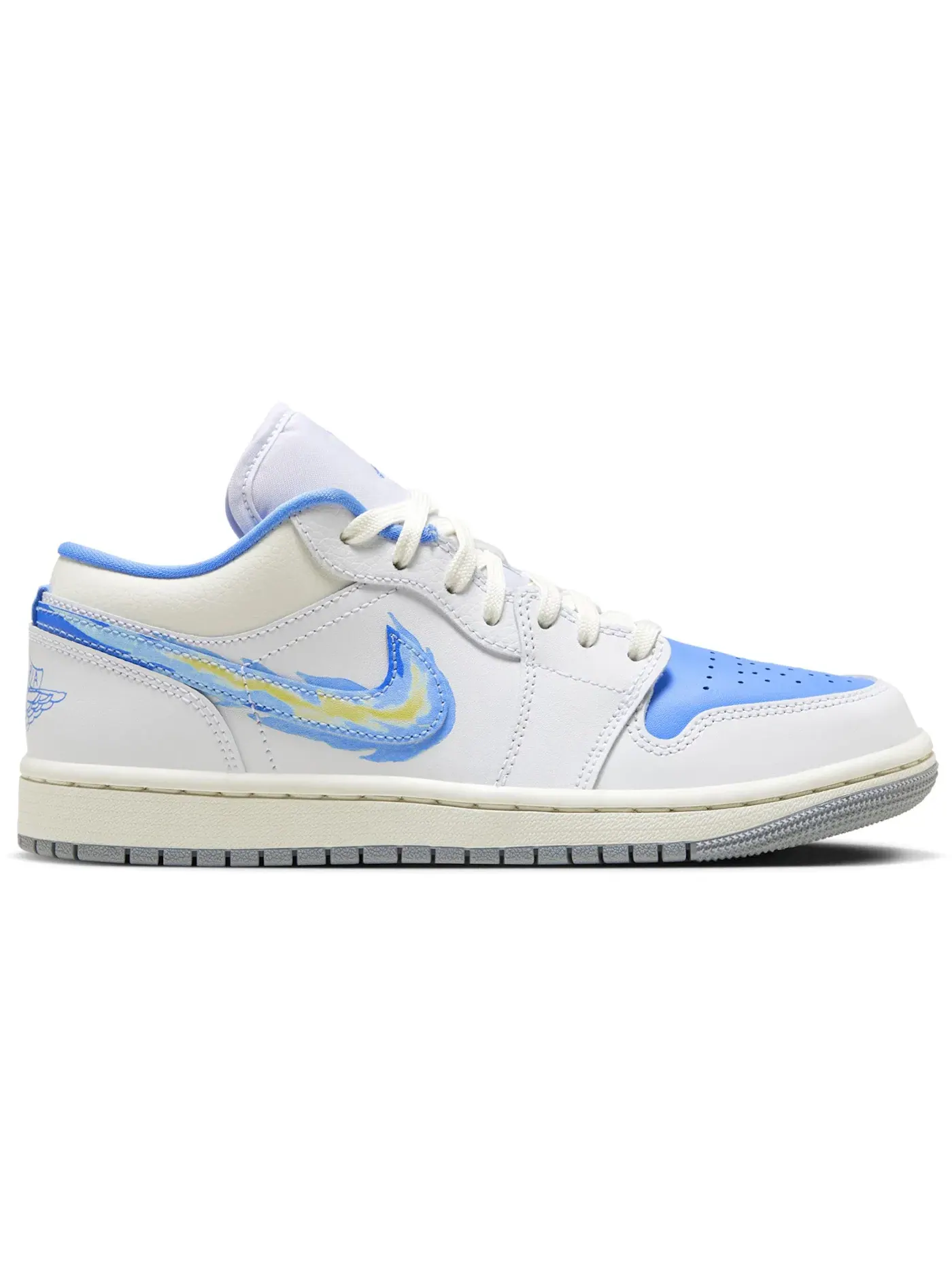 Женские кроссовки с принтом Jordan 1 Low SE Just Skate University Blue Jordan — изображение 1 из 4