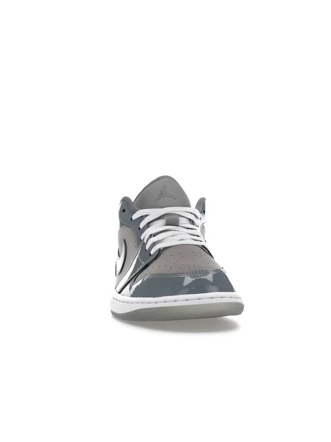 Мужские кроссовки Lifestyle с верхом из кожи и нубука Jordan 1 Low SE — изображение 2 из 4, серый серый белый