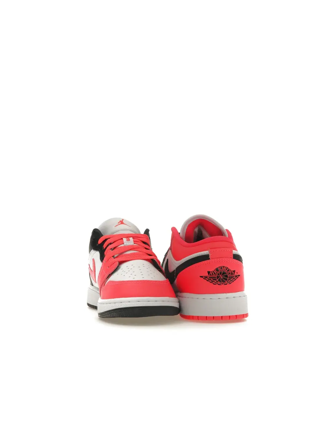 Детские кроссовки Lifestyle с контрастными элементами Jordan 1 Low SE Jordan — изображение 4 из 4, белый/черный