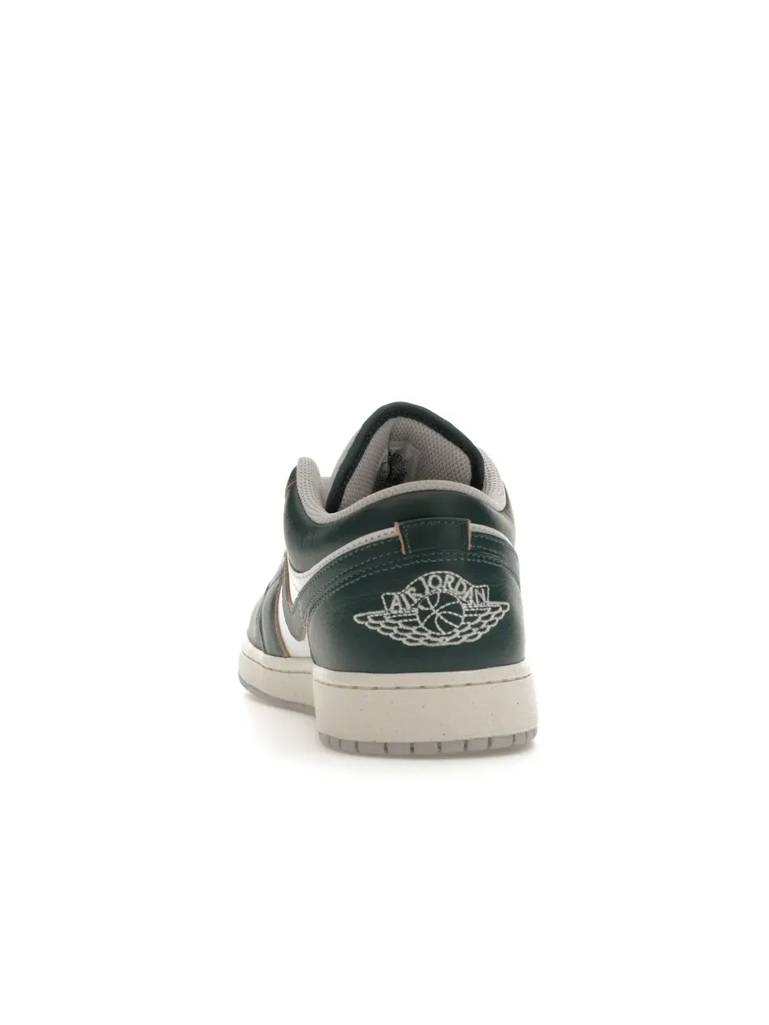Мужские кроссовки с замшевыми вставками Jordan 1 Low SE Jordan — изображение 4 из 4, зеленый/белый//зеленый
