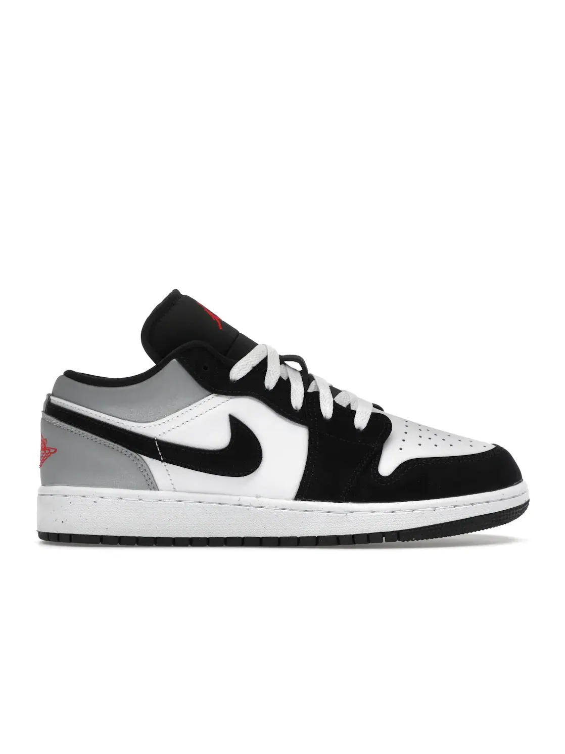 Детские кроссовки Lifestyle Jordan 1 Low SE Panda Toe — изображение 1 из 4