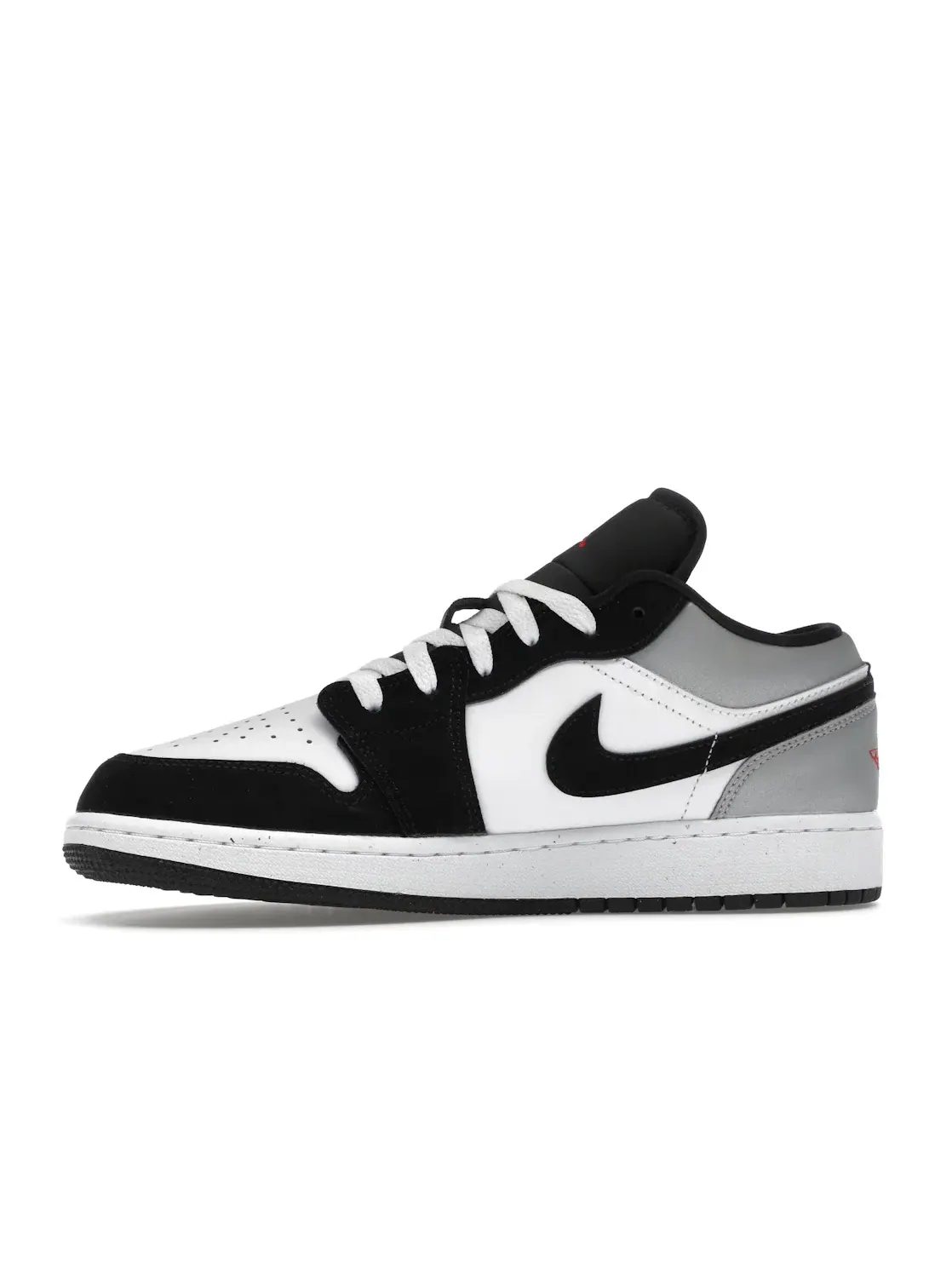 Детские кроссовки Lifestyle Jordan 1 Low SE Panda Toe — изображение 3 из 4