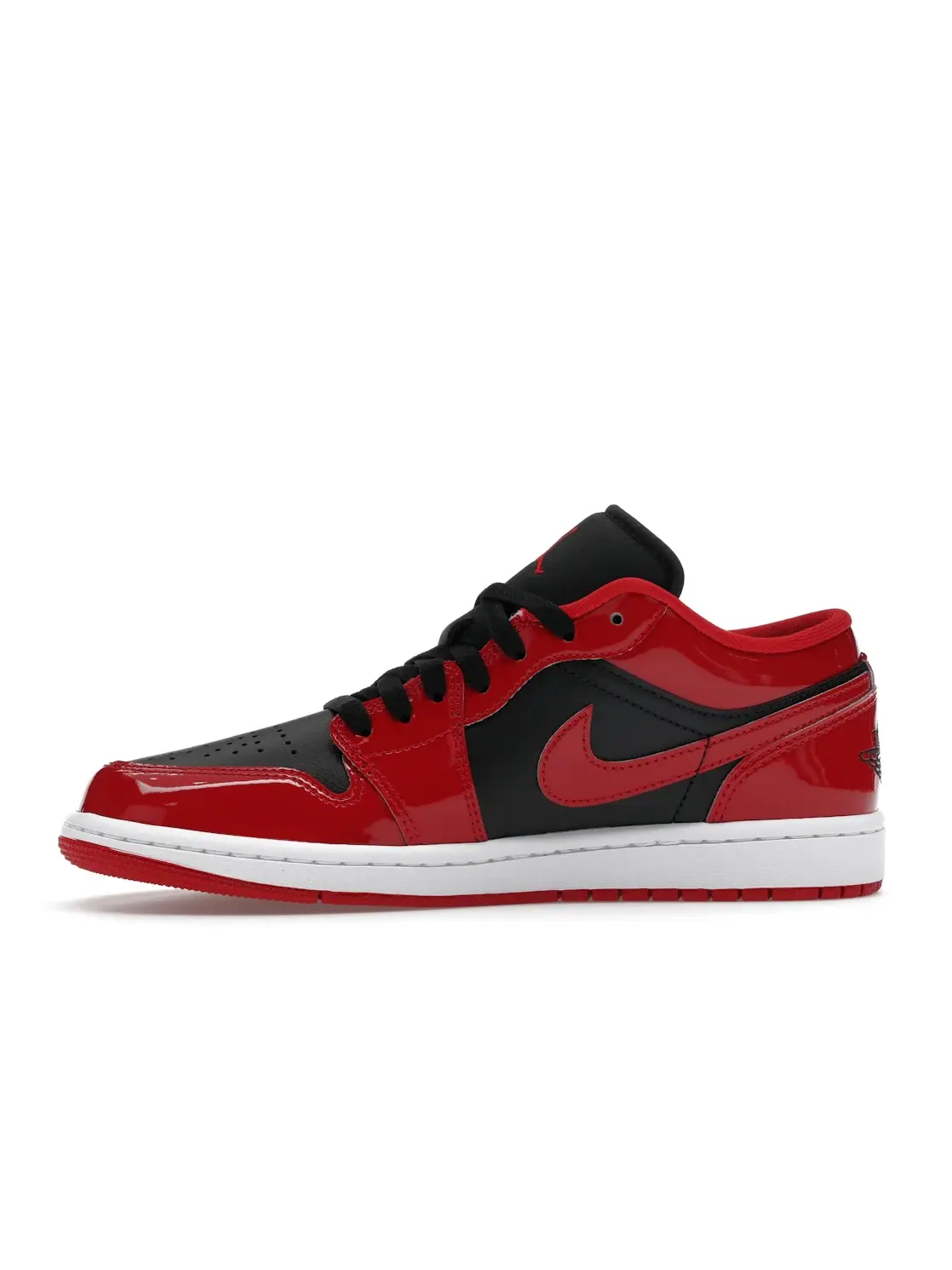 Мужские кроссовки с лакированной кожи Jordan 1 Low SE Jordan — изображение 3 из 4, черный/белый/красный