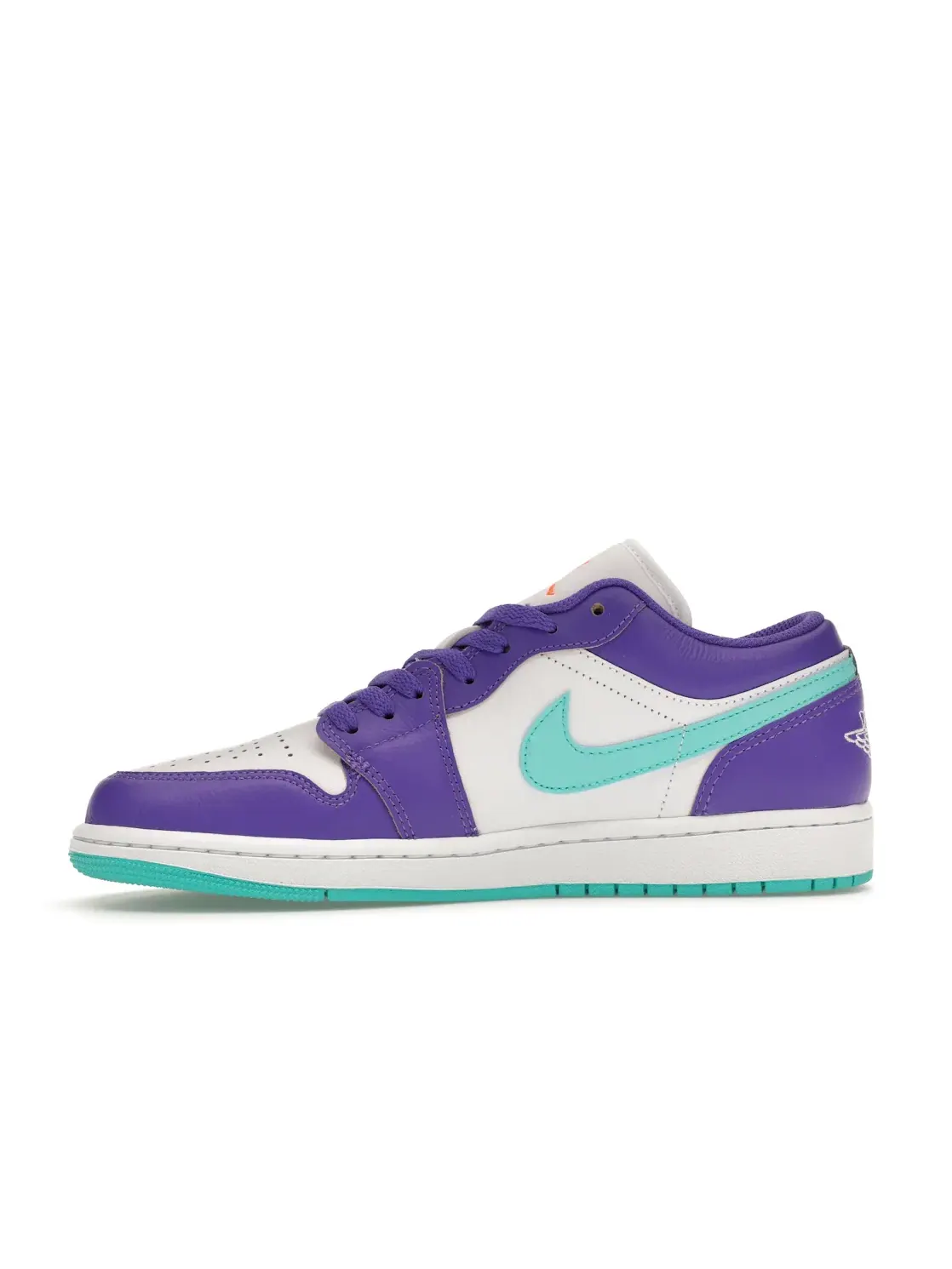Мужские кроссовки с цветовой блокировкой Jordan 1 Low SE — изображение 3 из 4, фиолетовый//белый