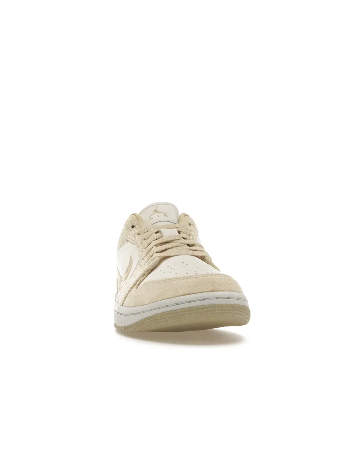 Женские кроссовки Lifestyle Jordan 1 Low SE Jordan — изображение 2 из 4, золотистый/бежевый