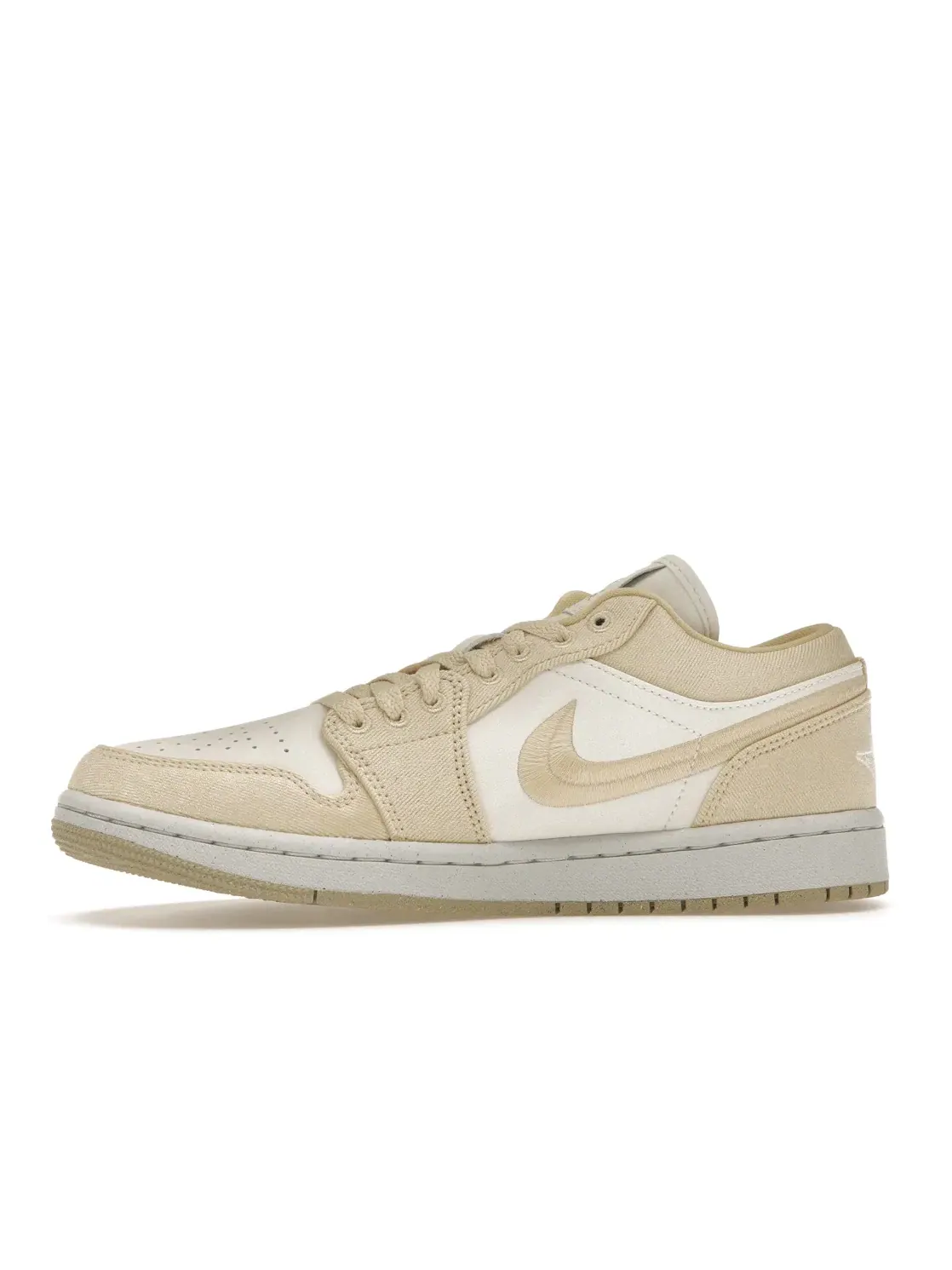 Женские кроссовки Lifestyle Jordan 1 Low SE Jordan — изображение 3 из 4, золотистый/бежевый