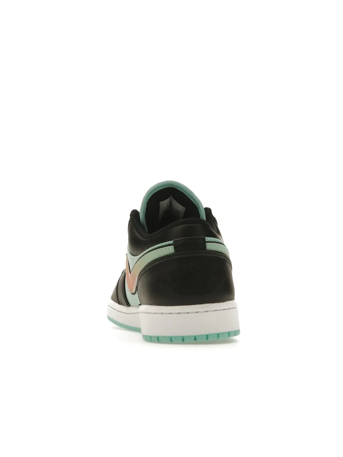 Мужские кроссовки с кожаным верхом Jordan 1 Low SE — изображение 4 из 4, черный