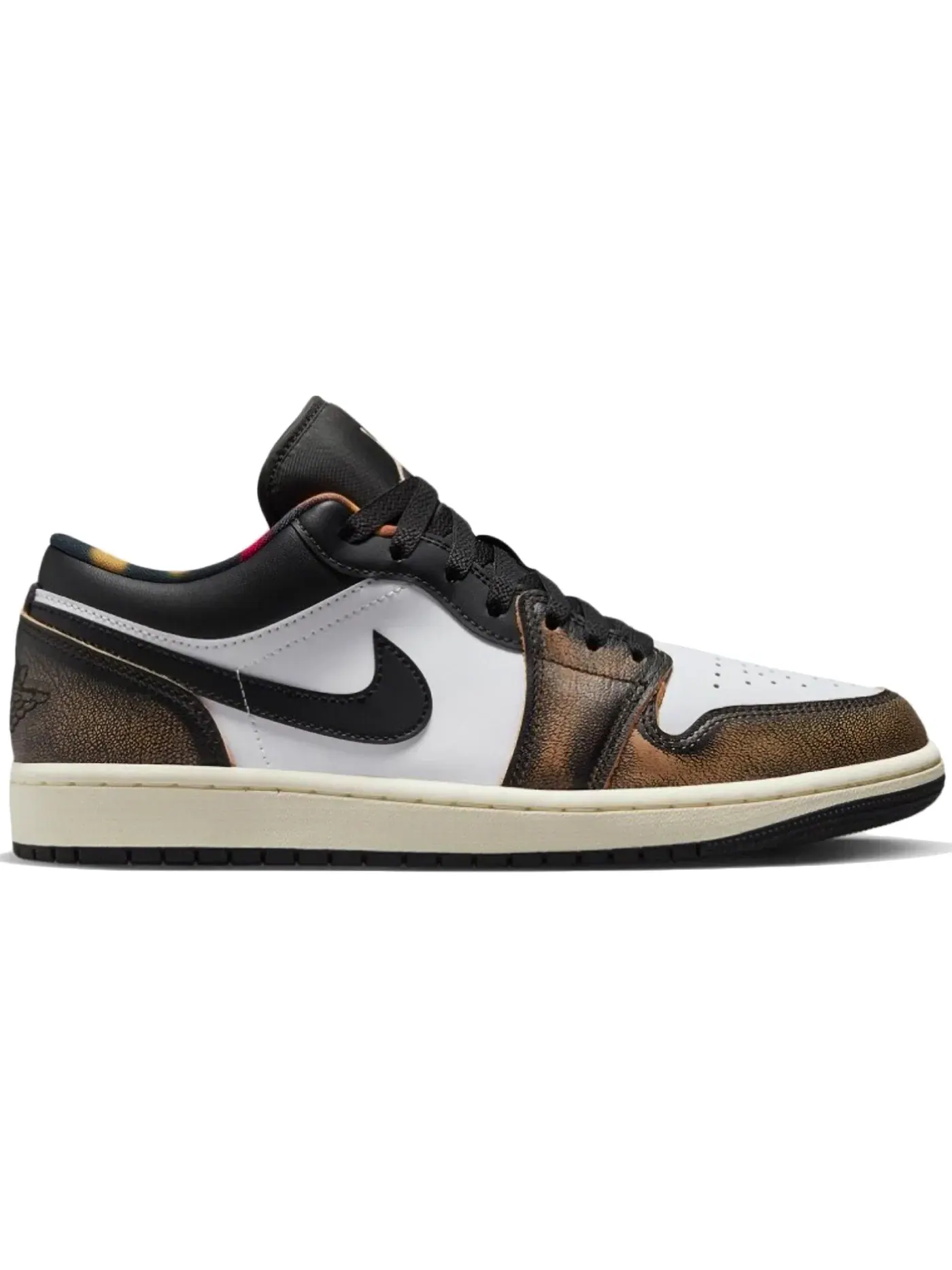 Детские кроссовки Lifestyle Jordan 1 Low SE Jordan — изображение 1 из 1, черный/белый/белый