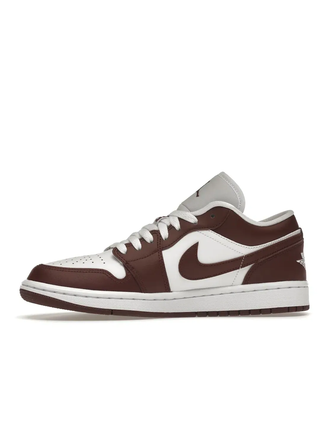 Женские кроссовки с кожаными накладками Jordan 1 Low Jordan — изображение 3 из 4, белый/красный