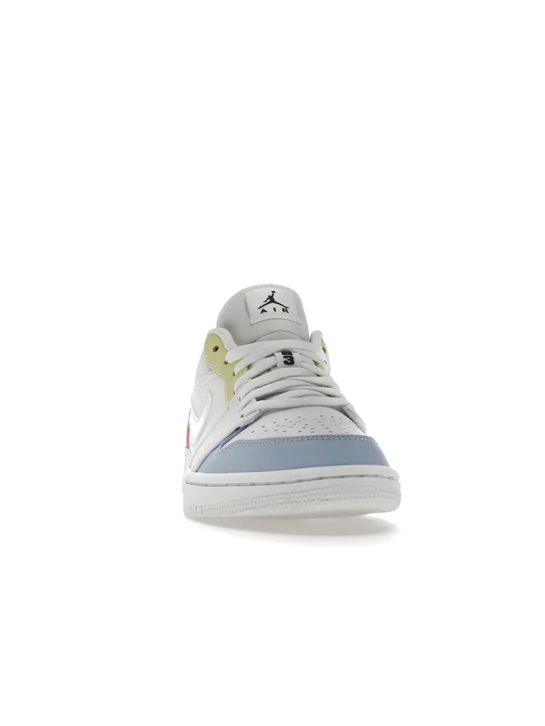 Мужские кроссовки с низким верхом Jordan 1 Low To My First Coach Jordan — изображение 2 из 4, белый--белый