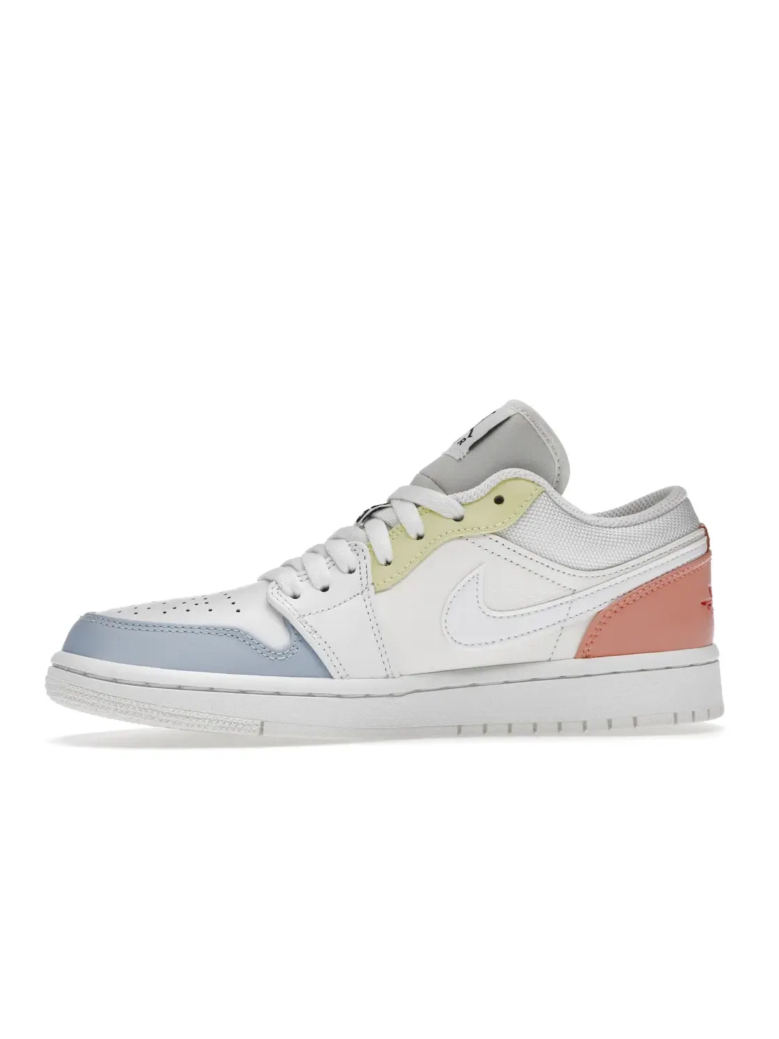 Мужские кроссовки с низким верхом Jordan 1 Low To My First Coach Jordan — изображение 3 из 4, белый--белый