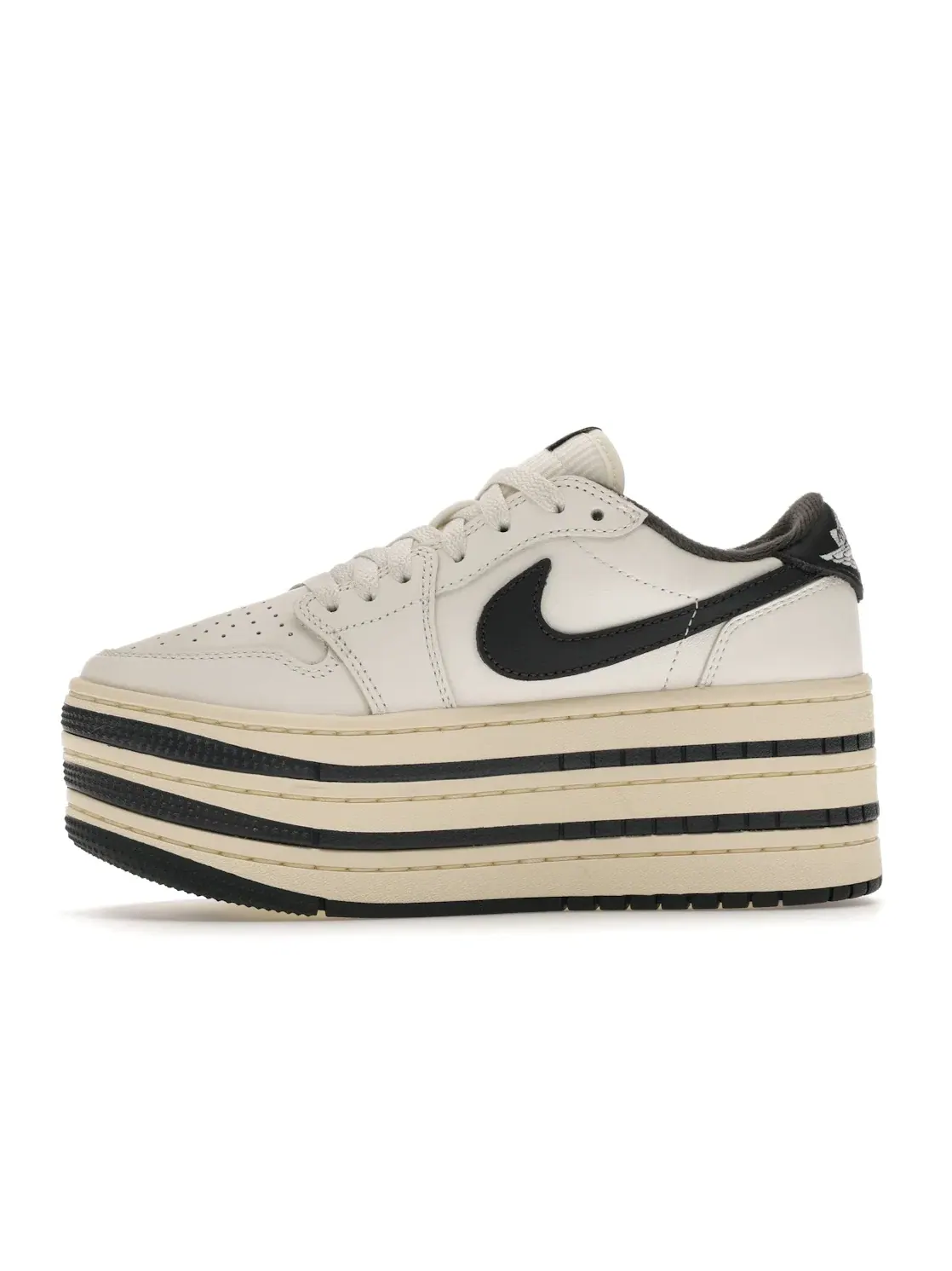 Женские кроссовки Lifestyle с тройной подошвой Jordan 1 Low Triple Stack Jordan, Sail/Coconut Milk/Anthracite