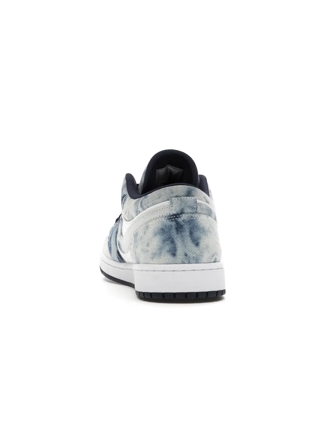 Мужские кроссовки с джинсовыми вставками Jordan 1 Low Jordan — изображение 4 из 4, белый/темно-синий-белый