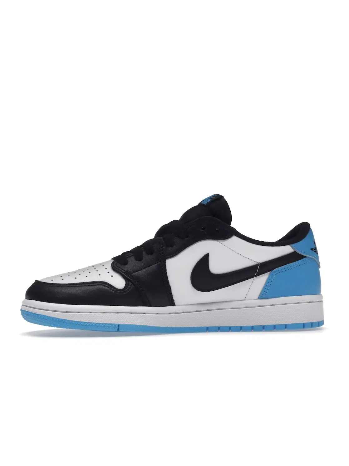 Женские кроссовки для активного отдыха с принтом Jordan 1 Retro Low OG Jordan — изображение 3 из 4