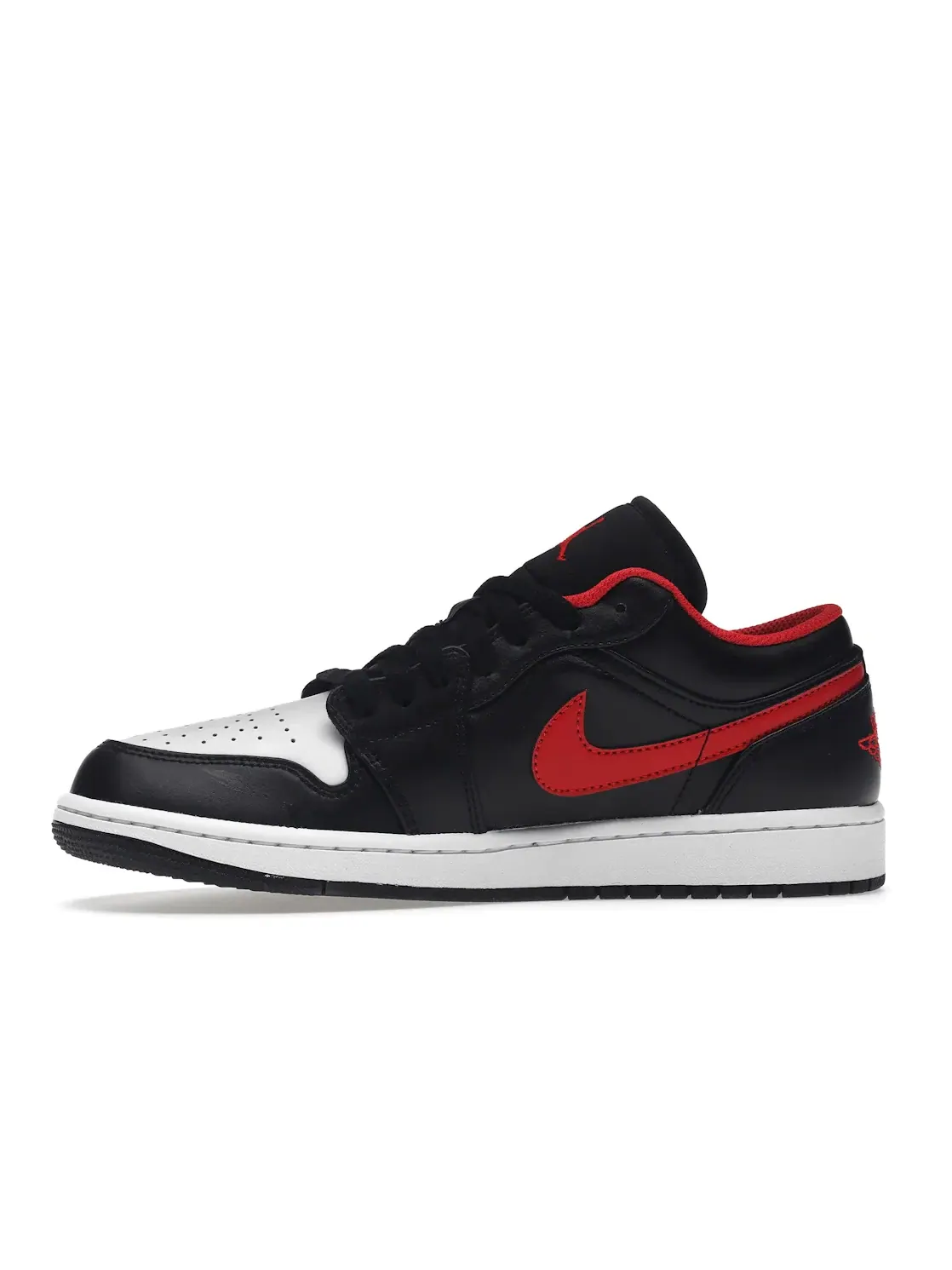 Мужские кроссовки с кожаным верхом Jordan 1 Low — изображение 3 из 4, черный/красный/белый