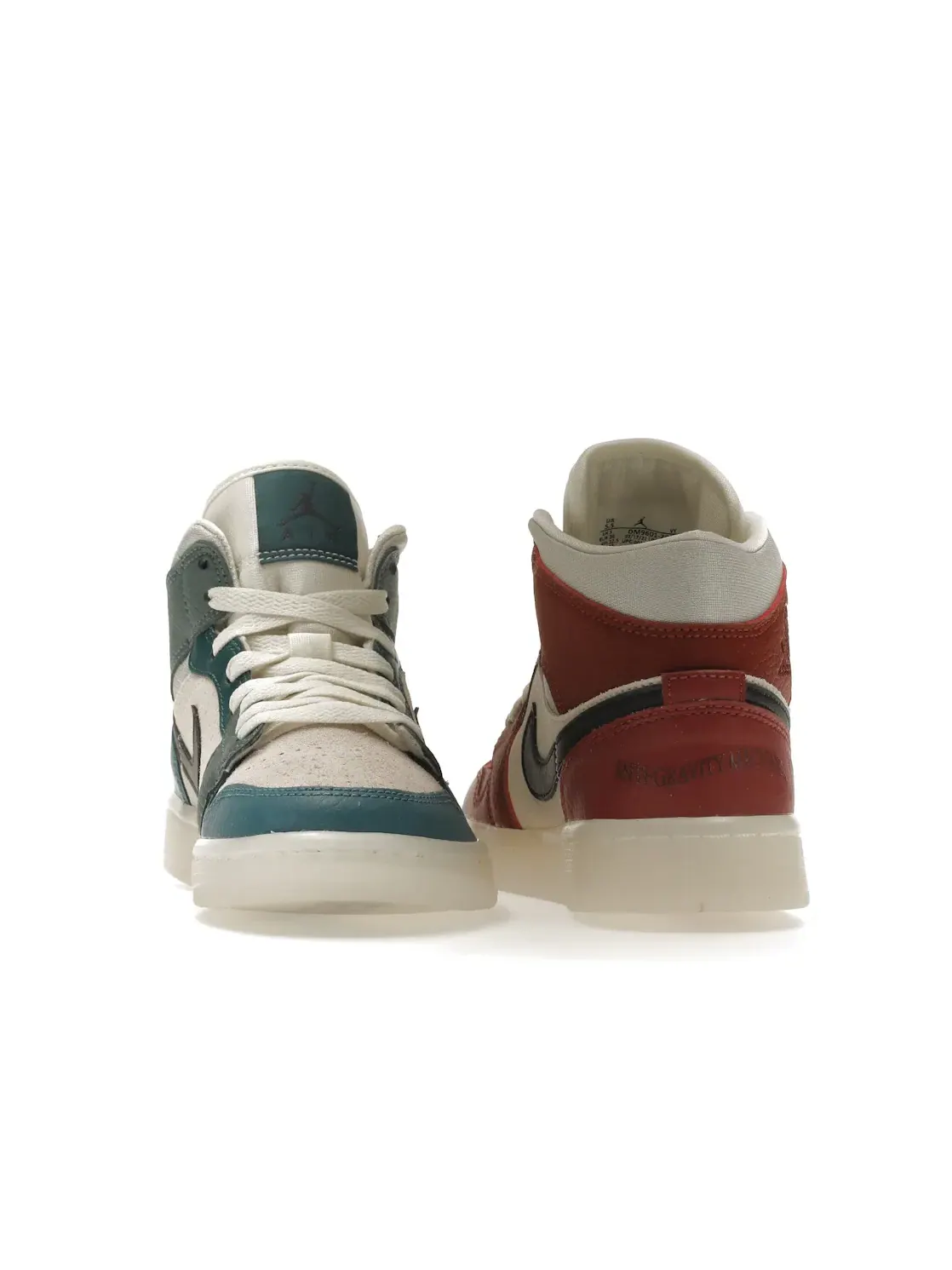 Женские кроссовки Lifestyle Jordan 1 Mid — изображение 4 из 4, темный/золотистый