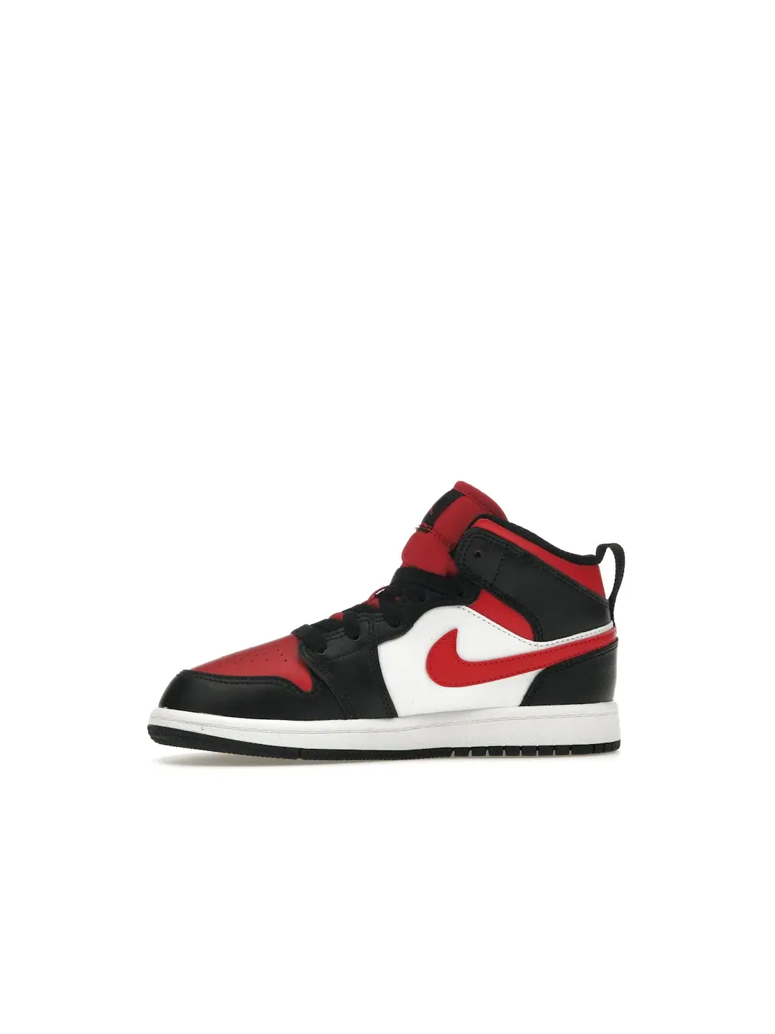 Детские кроссовки с перфорированным носком Jordan 1 Mid Jordan — изображение 3 из 4, черный/красный-белый