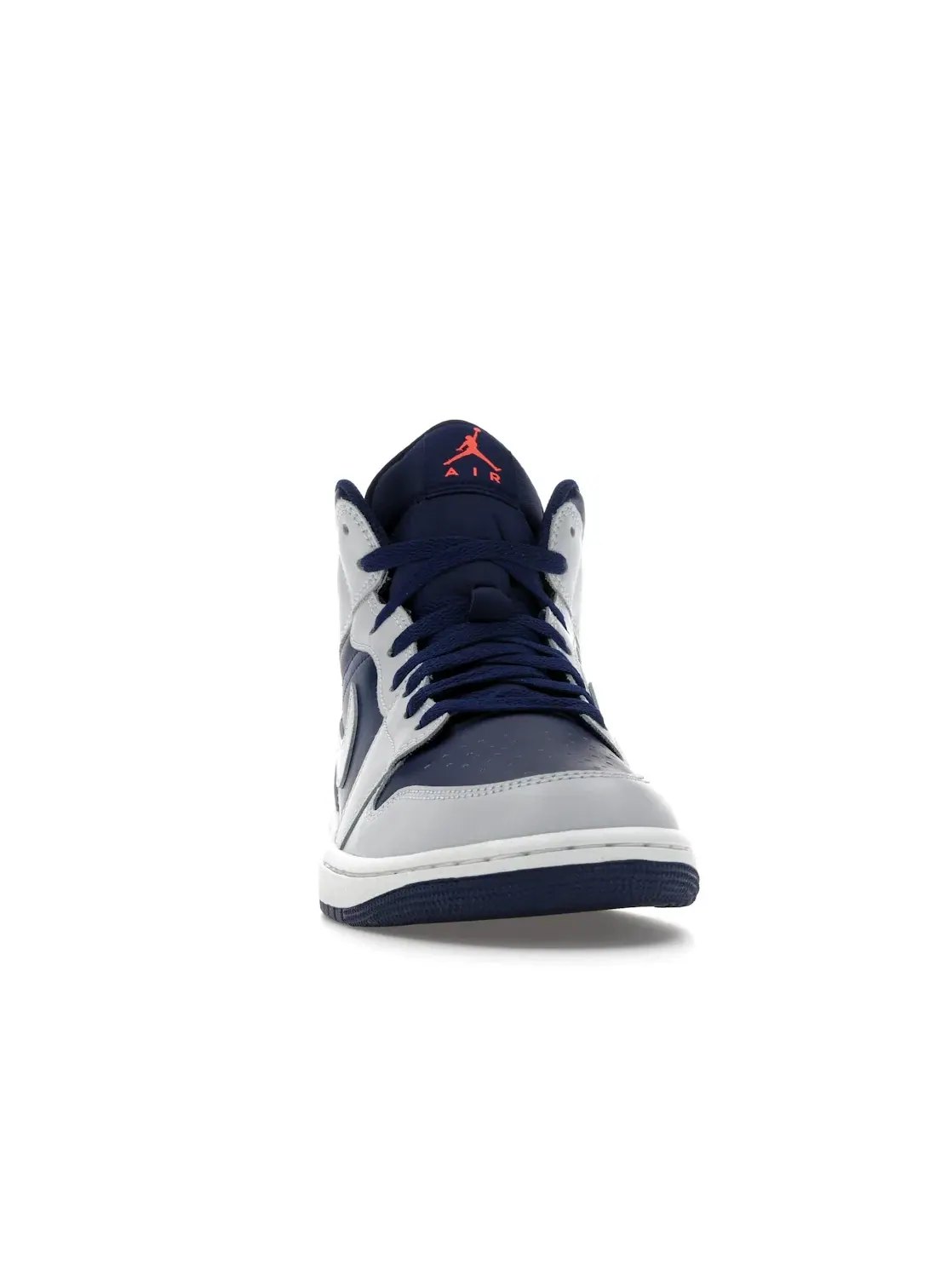 Мужские кроссовки Lifestyle с контрастными акцентами Jordan 1 Mid — изображение 2 из 4, синий/белый//платиновый
