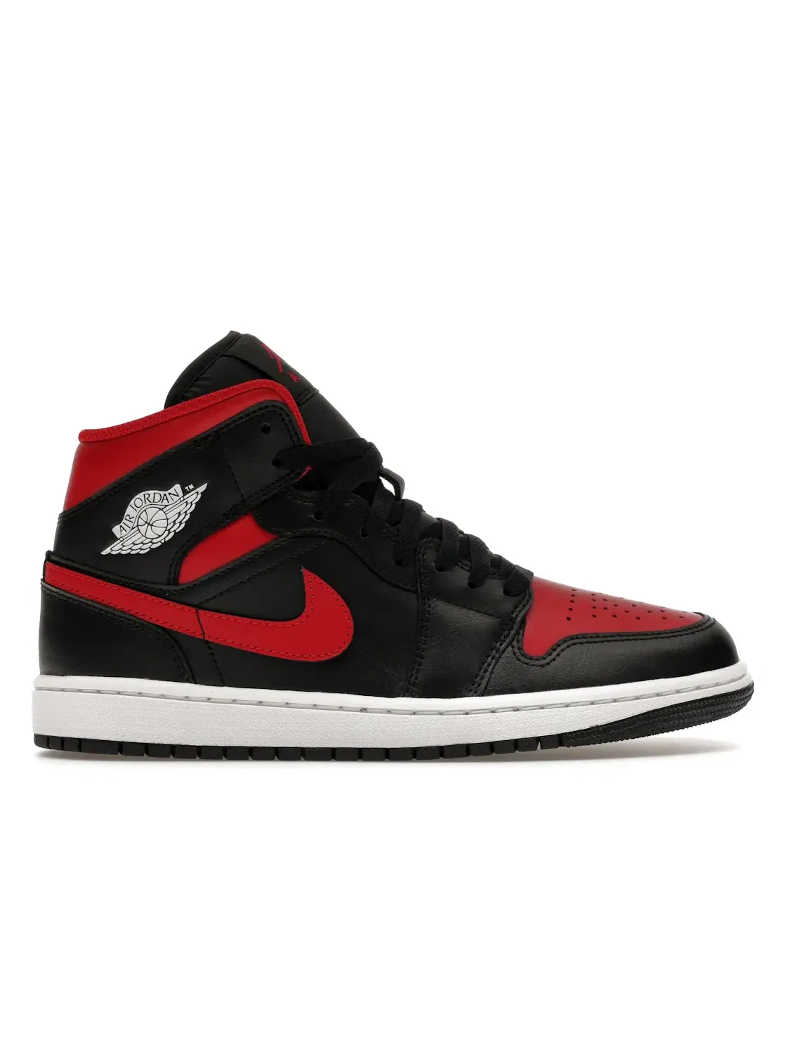 Мужские кроссовки с обновленным дизайном Jordan 1 Mid Bred Twist Jordan — изображение 1 из 4, черный/красный/белый
