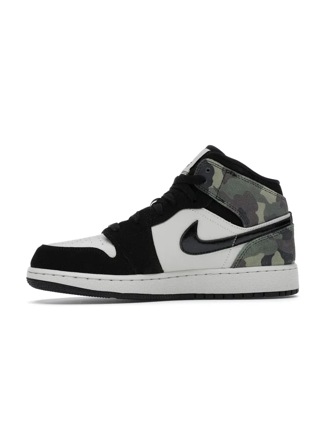 Детские кроссовки с камуфляжным принтом Jordan 1 Mid Jordan — изображение 3 из 4, светлый/черный