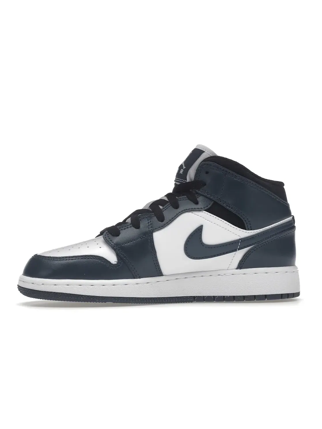 Детские кроссовки Lifestyle с перфорированным носком Jordan 1 Mid — изображение 3 из 4, темно-синий/белый-черный