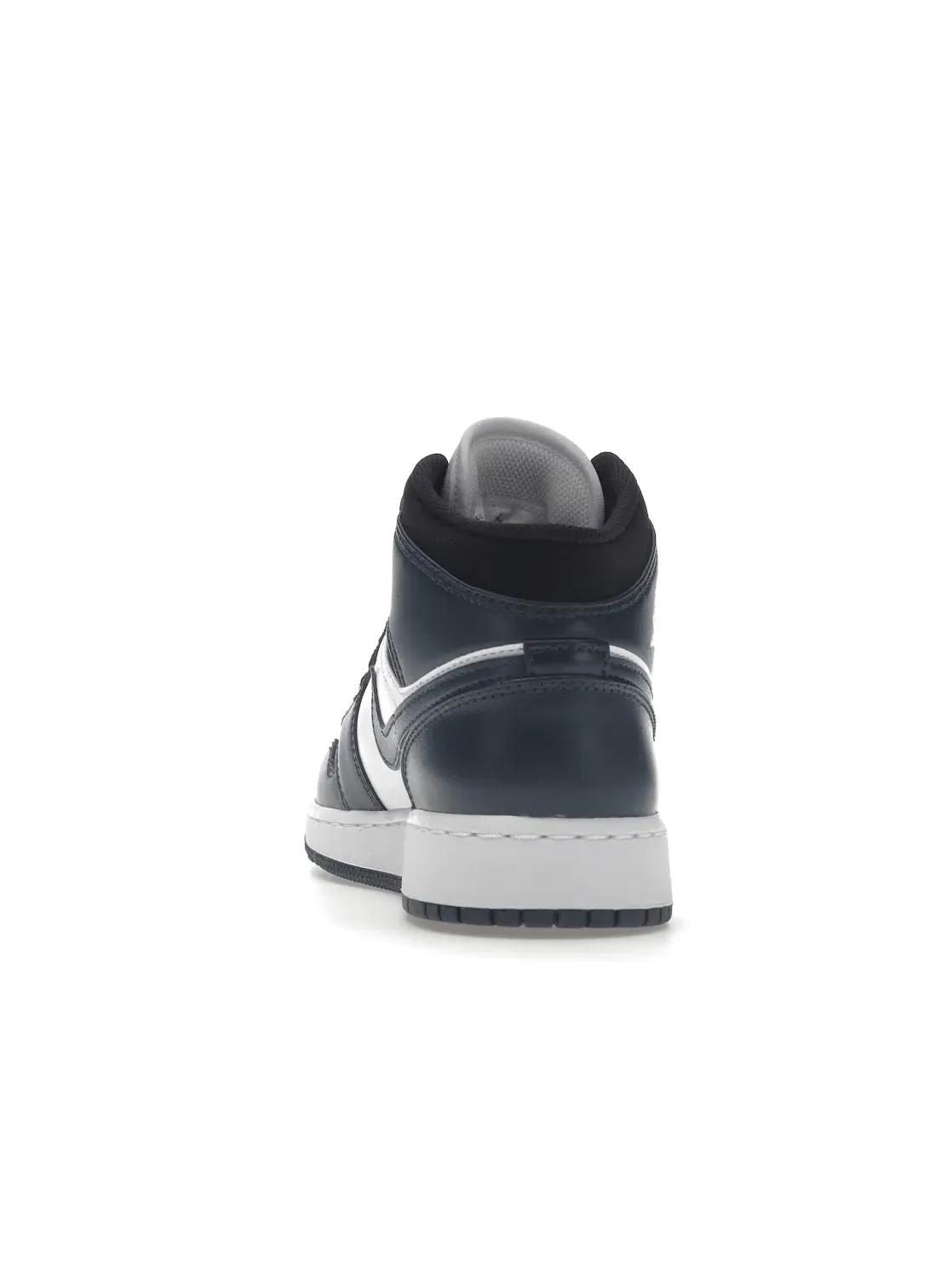 Детские кроссовки Lifestyle с перфорированным носком Jordan 1 Mid — изображение 4 из 4, темно-синий/белый-черный