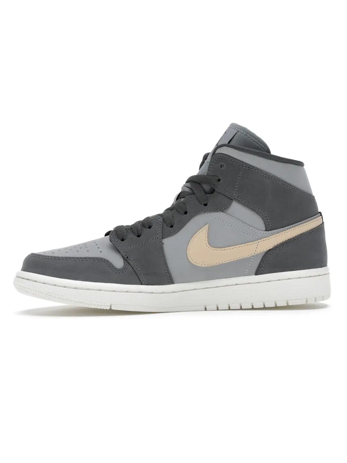Женские кроссовки с замшевым верхом Jordan 1 Mid — изображение 3 из 4, серый/светлый-белый