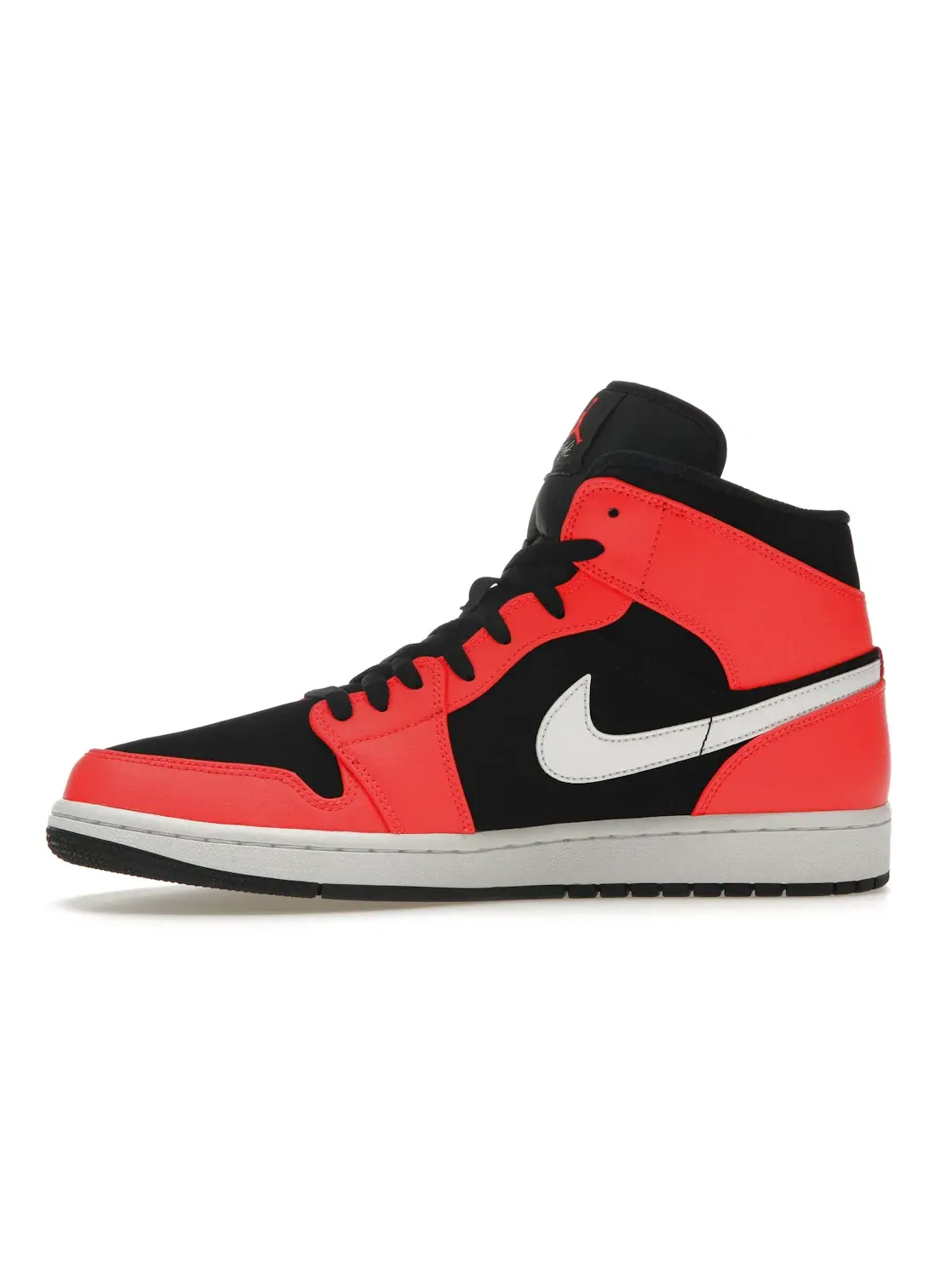 Мужские кроссовки с комбинированным верхом Jordan 1 Mid Jordan — изображение 3 из 4, черный/белый