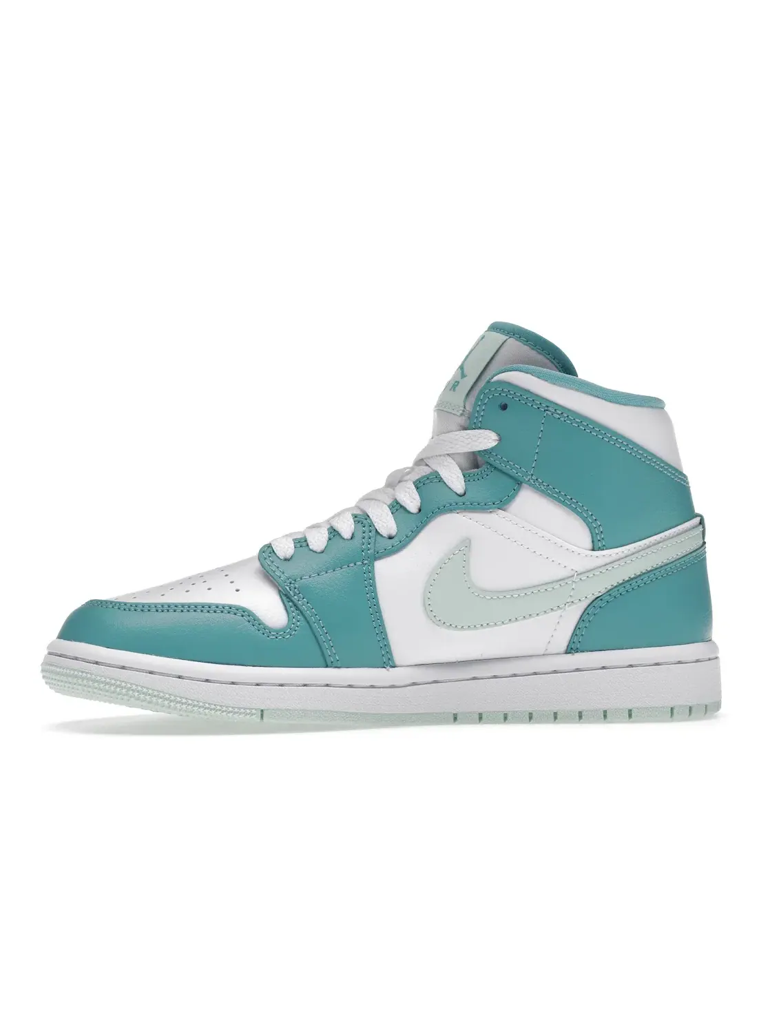 Женские кроссовки высокие с брендовым дизайном Jordan 1 Mid Jordan — изображение 3 из 4, белый