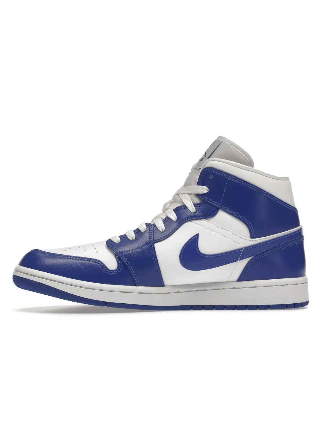 Женские кроссовки с высоким верхом Jordan 1 Mid Jordan — изображение 3 из 4, белый/-белый